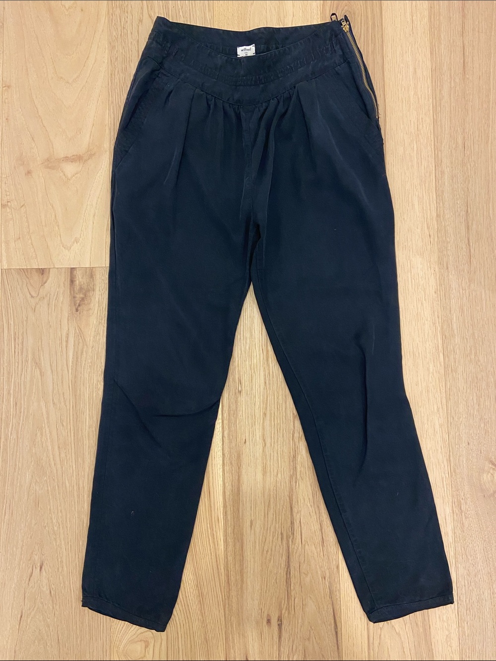 Wilfred Women’s Navy Blue Casual Tapered Pants